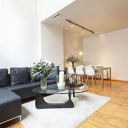 My Space Barcelona Park Gueell Apartments Extérieur photo