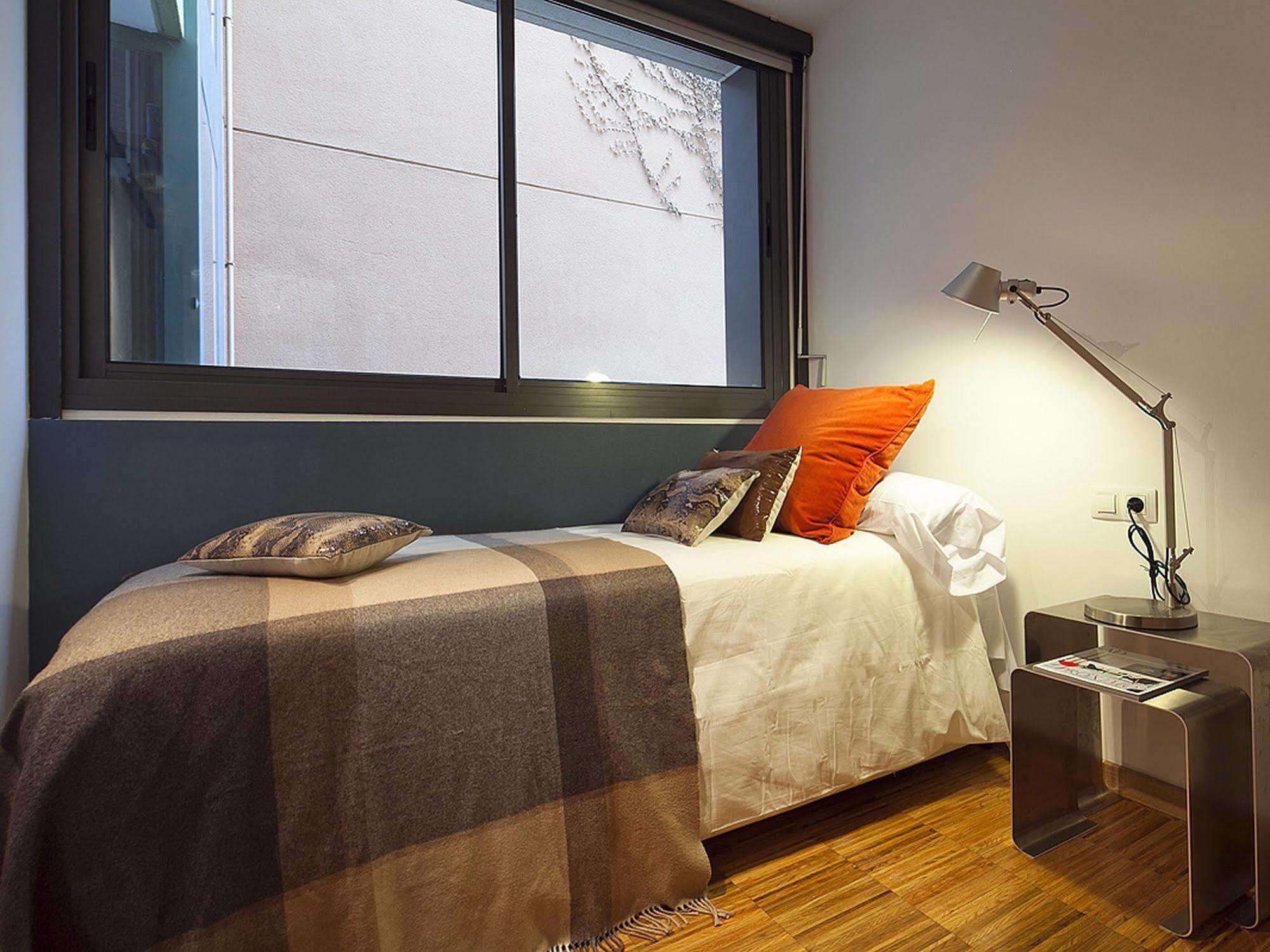My Space Barcelona Park Gueell Apartments Extérieur photo
